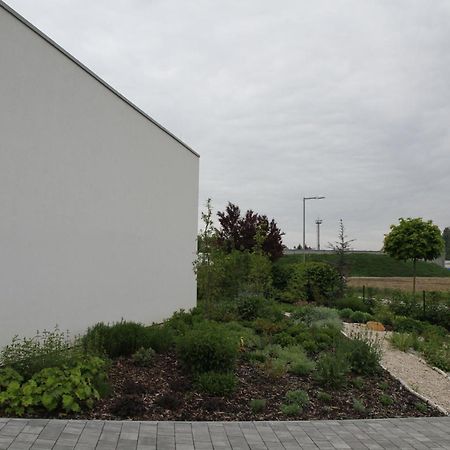 Apartmany Hluboka Nad Vltavou S Vyhledem Na Zamek Kültér fotó