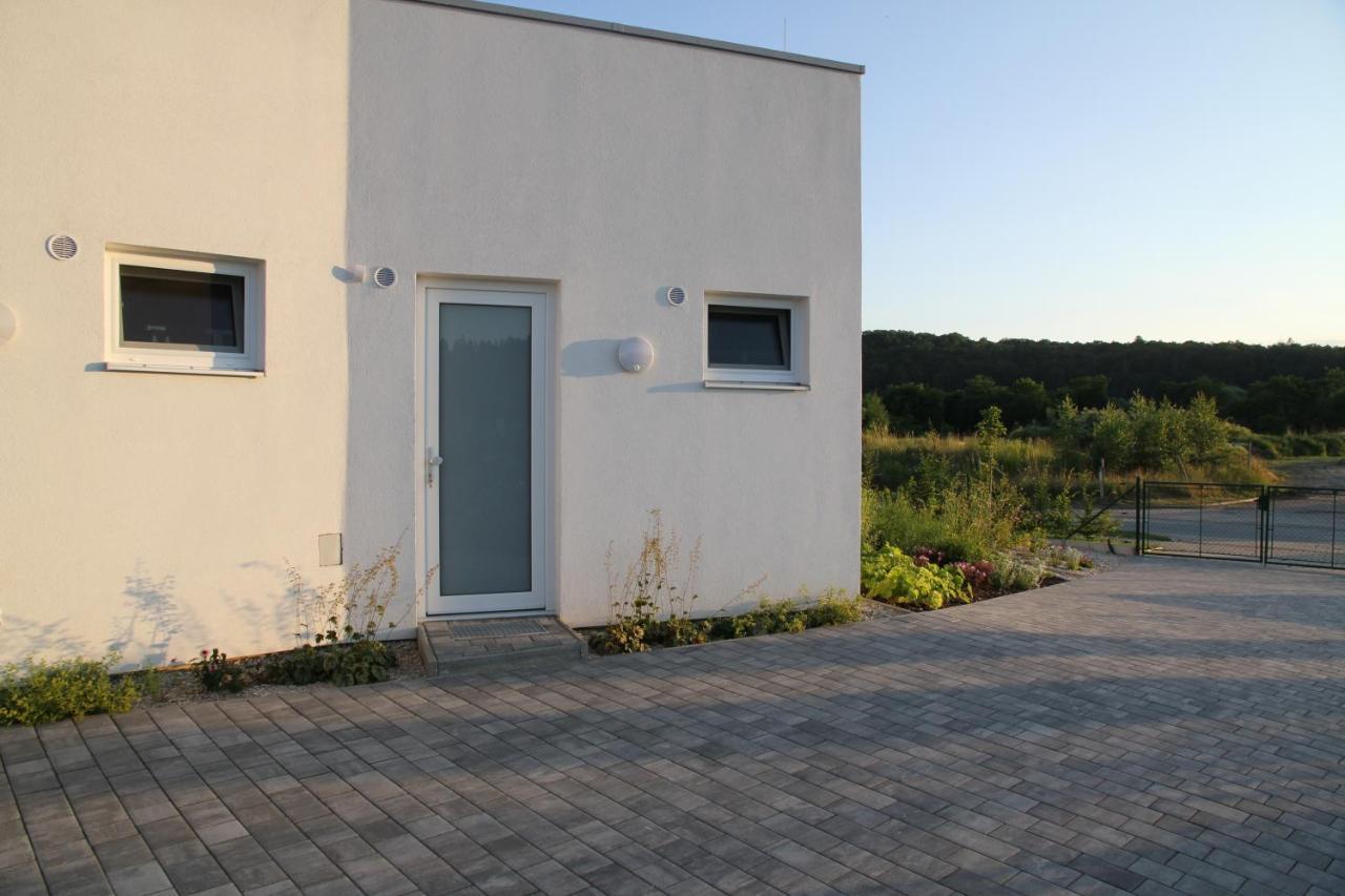 Apartmany Hluboka Nad Vltavou S Vyhledem Na Zamek Kültér fotó