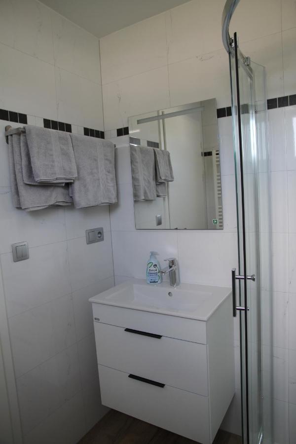 Apartmany Hluboka Nad Vltavou S Vyhledem Na Zamek Kültér fotó
